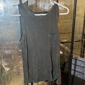 Sleeveless gray Tank Top